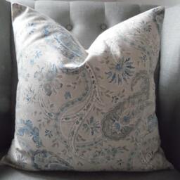3 Color Optionspaisley.soft Shades Of Blue/Greens/Grey.richloom.throw Pillows.toss Pillows.cushion Covers.slipcovers.pillow Covers - thumbnail 2