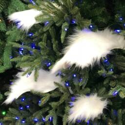 Faux Fur Christmas Tree Snow Drifts - Holiday Decor - thumbnail 2