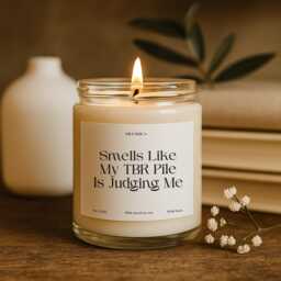 Book Lover Candle, Literary Soy Wax Reading Gift, Librarian Bookish Decor, Cozy Bookworm Club Gift - thumbnail 1