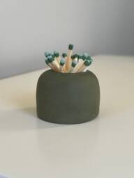 Seconds Sale Deep Green Ceramic Match Striker With Matches
