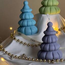 Christmas Tree Soy Candle With Hat Handmade Holiday Decor - thumbnail 2