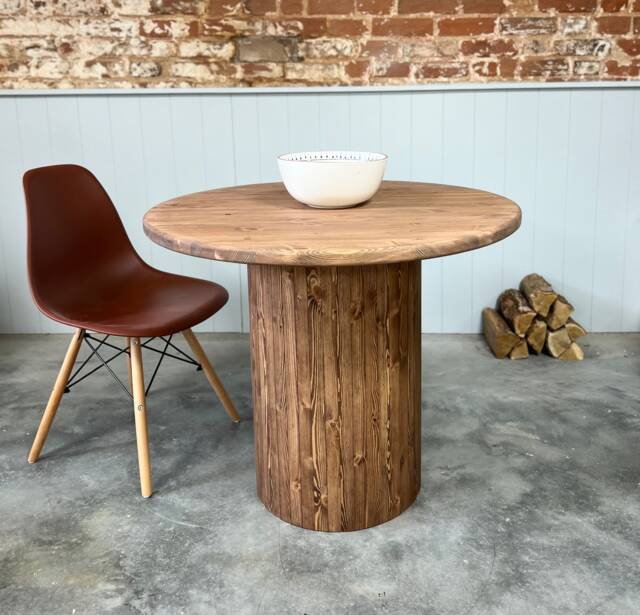 Cabo // Scandinavian Pine Cylinder Plinth Design Round Dining Table - image 1