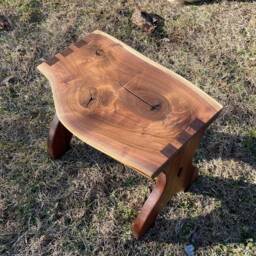 Rustic Boot Bench in Live Edge Walnut - thumbnail 2
