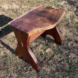 Rustic Boot Bench in Live Edge Walnut - thumbnail 4