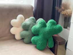 Green Shamrock Pillow - Decor - 3 Leaf Clover Irish Throw Party Patrick's Day - thumbnail 1
