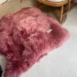 Pink Sheepskin Rug , Bubblegum Pink - thumbnail 2