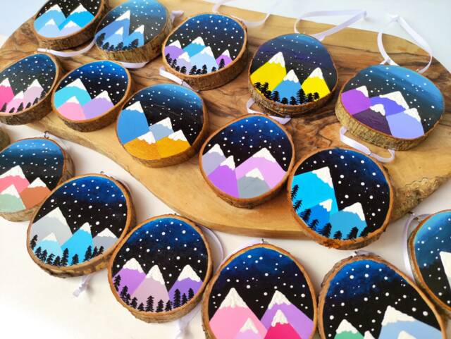 Hand-Painted Mountain Wood Slice Ornament - Handmade Christmas Decoration - image 1