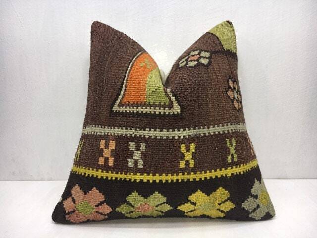 Vintage Kilim Pillow Cover, Turkish Bohemian Throw - 16x16 - image 1