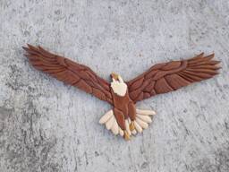 Intarsia Eagle Wood Wall Art, Wildlife Decor - 52x30 cm - thumbnail 1