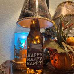 Camo Lamp With Happy Sign - thumbnail 3