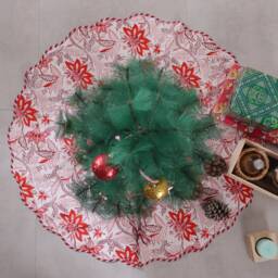 Red Floral Indian Block Printed Christmas Piping Scallops Tree Skirt, 36 Inch Cotton Farmhouse Boho Xmas Mat For Holiday - thumbnail 4