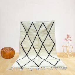 Hand-Knotted Beni Ourain Wool Rug - Moroccan Diamond Pattern, Cream Ivory Black - thumbnail 2