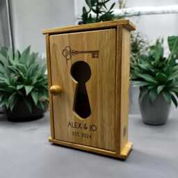 Personalised Wooden Key Box - Holder Cabinet Storage New Home Safe Gift Family Friend Present Keys - thumbnail 1