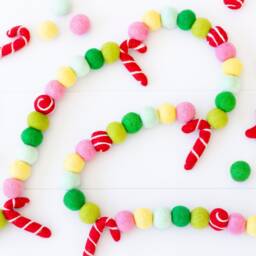 Candy Cane Christmas Felt Ball Garland - Red Pink & Green Wool Felted Holiday Pom Bunting Mantel Fireplace Decor Xmas Tree Hanging - thumbnail 3