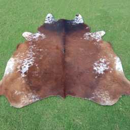Exclusive Brown & White Cowhide Rug-Genuine Cow Skin Rug-Large Rug-Tricolor Brindle Rug-Brazilian Area Rug-Cow Rug - thumbnail 3