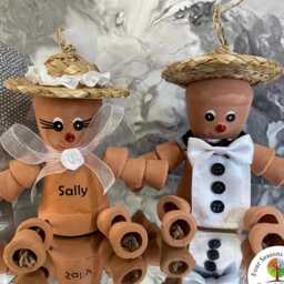 Personalised Wedding Gift For Couple, Flowerpot Person Mr & Mrs,/, Mrs Plant Pot Couple Garden Ornament, Anniversary Keepsake - thumbnail 2