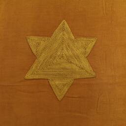 Hand-Embroidered Silk Suzani Pillow Cover - thumbnail 2