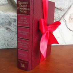 Family - Folded Book Art Fully Customizable, Mother, Father - thumbnail 4