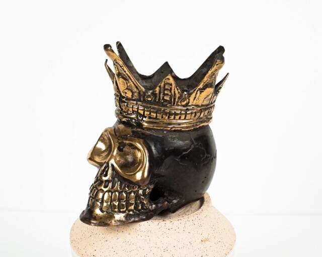 King Skull Crown Bronze Statue, 3.5 - image 1
