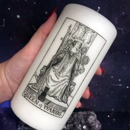 Queen Of Wands - Tarot Pillar Candle - thumbnail 2