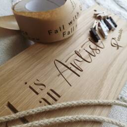 Wooden - Every Child Is An Artist Natural Oak Wall Display Sign Teachers Gift - thumbnail 3