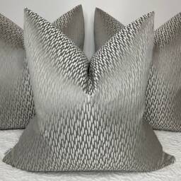 "Luxury Cushion Cover, Throw Pillow, Bed Cushion, Pillow Only, Silver - Grey Cushion Cover 16"" 18"" 20"" 22"" 24"" 26" - thumbnail 4