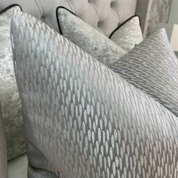 "Luxury Cushion Cover, Throw Pillow, Bed Cushion, Pillow Only, Silver - Grey Cushion Cover 16"" 18"" 20"" 22"" 24"" 26" - thumbnail 3