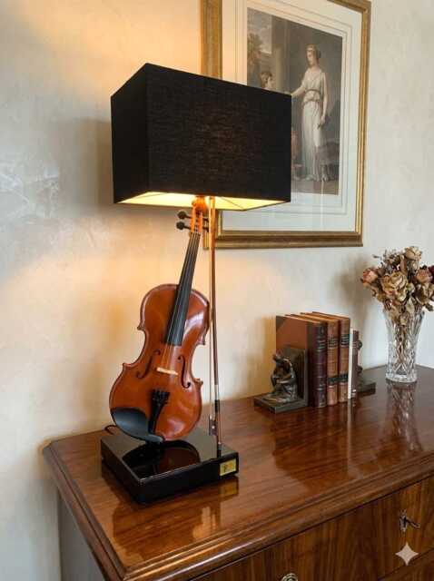 Violin Lamp - image 1