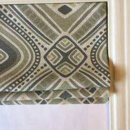 Custom Roman Shade in Dream Trumpet - thumbnail 4
