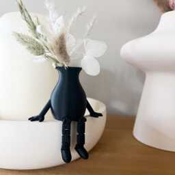 Mini Vase With Articulated Legs/3D Print Gift Idea Small Gift Thank You - thumbnail 3