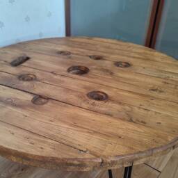 Reclaimed Wood Coffee Table, Round Rustic Industrial Style With Hairpin Legs - thumbnail 2