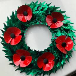 Upcycled Drinks Can, Round, Poppy, Wreath, Gift, Poppies, Home Decor, Door Hanging, Autumnal, Christmas - thumbnail 2