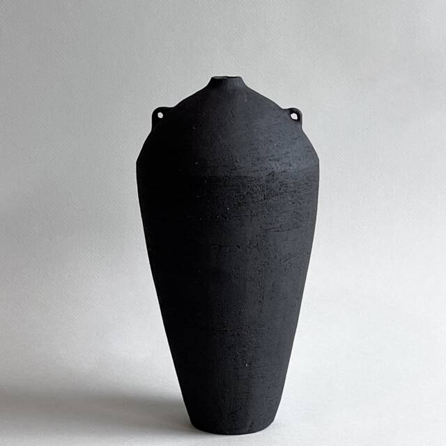 K??p #s3, Black Ceramic Sculptural Vase, Minimalist Gift For Him, Decorative Vase - image 1
