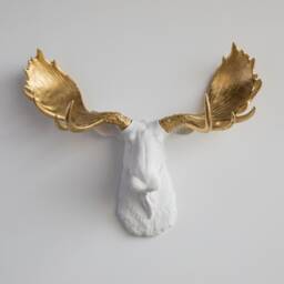 Faux Taxidermy Moose Head Wall Mount - Decor White & Gold M0108 - thumbnail 1