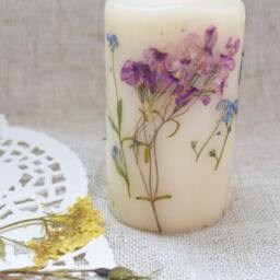 Spring Floral Botanical Pillar Candle - Real Flower - Wedding Decor Bridal Shower Favors Handmade Gift For Mom Or Girlfriend - thumbnail 2