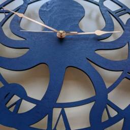 Octopus Wall Clock Large 12-18Inch, Wood Octopod, Marine Life, Diver, Diving, Sea Creatures Art Decor, Gift For Home - thumbnail 4