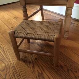 Varnished Handwoven Medium Oak Stool Splint Woven Bench, Handmade Usa - thumbnail 2