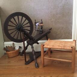 Varnished Handwoven Medium Oak Stool Splint Woven Bench, Handmade Usa - thumbnail 3