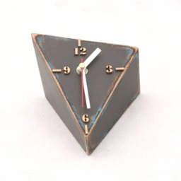 Geometric Wood Desk Clock, Triangle Distressed Table Clock - thumbnail 2