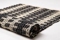 Black & White Woven Area Rug 4x7 Ft - Scandinavian Hall - thumbnail 1