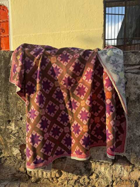 Traditional Hand Embroidered Kantha Quilt Throw Decorative Carpet Design Textile - image 1