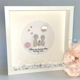 New Baby Personalised Pebble Art Picture Frame Of A Family Keepsake Gift Newborn Girl Boy First New Parents Welcome To The World - thumbnail 3