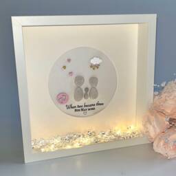 New Baby Personalised Pebble Art Picture Frame Of A Family Keepsake Gift Newborn Girl Boy First New Parents Welcome To The World - thumbnail 2