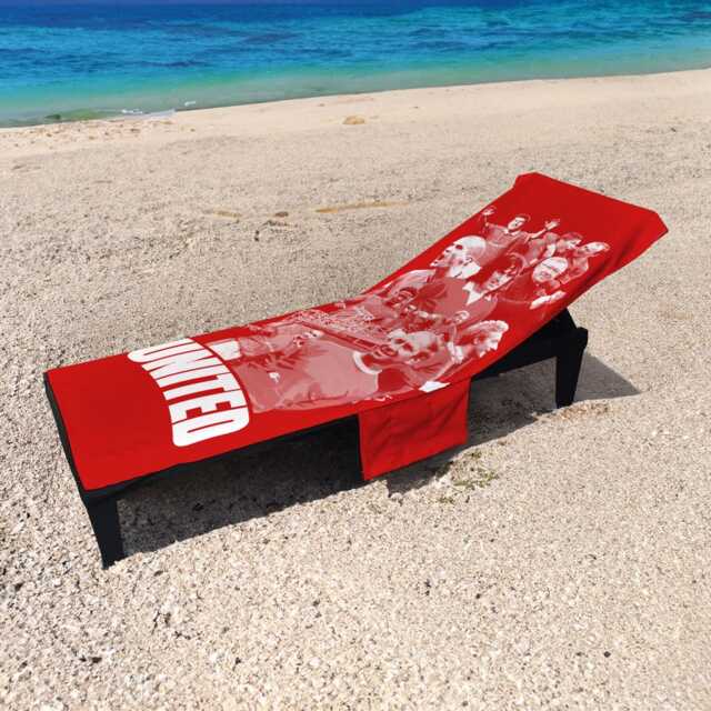 Manchester Reds - Player Montage Red Football Sunbed Towel With Pockets - image 1