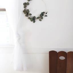Modern Wreath - Eucalyptus Scandinavian Minimalist Diy Fall Christmas Holiday Kit - thumbnail 2