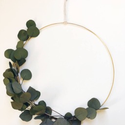 Modern Wreath - Eucalyptus Scandinavian Minimalist Diy Fall Christmas Holiday Kit - thumbnail 3