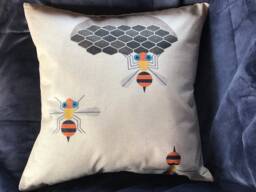 Queen Bee, Decorative Pillow Covers - thumbnail 1