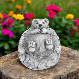 Concrete Hedgehog Statue Hedgehog Lying in Leaves Stone Garden Figurine Cement Yard Decor Cute Woodland Animal Ornament Outdoor Gift - thumbnail 4