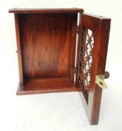 Old Wooden Key Holder Box Wall Rack Brass Fitted Home Decor Art - thumbnail 4
