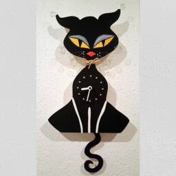 Silhouette Pendulum Clock Shanti - thumbnail 2